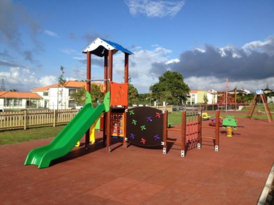 Parque infantil (Açores)