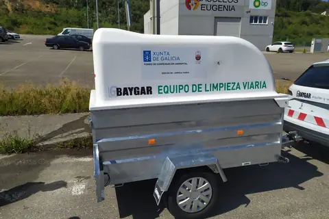 Remolque de limpieza viaria. Concello de Foz