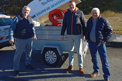 Equipo de desatascos. Concello de Nogueira de Ramuín